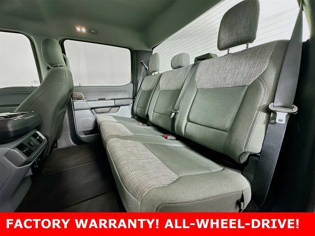 2023 Ford F-150 Lightning XLT - Image 12