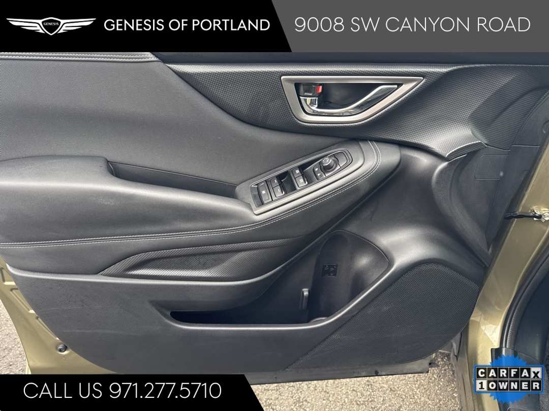 2022 Subaru Forester Premium - Image 18