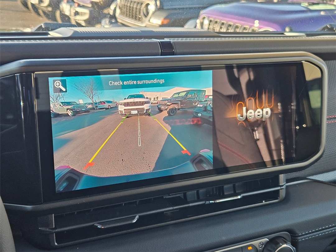 2026 Jeep Gladiator Rubicon - Image 21