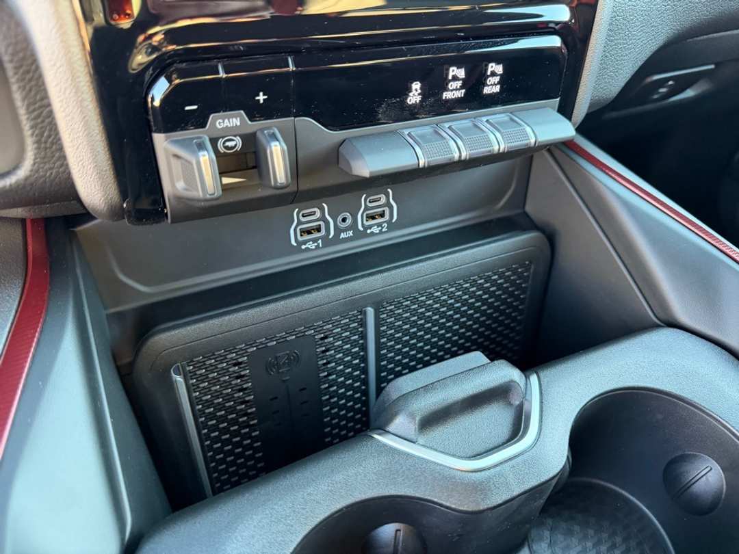 2026 Ram 1500 Rebel - Image 25