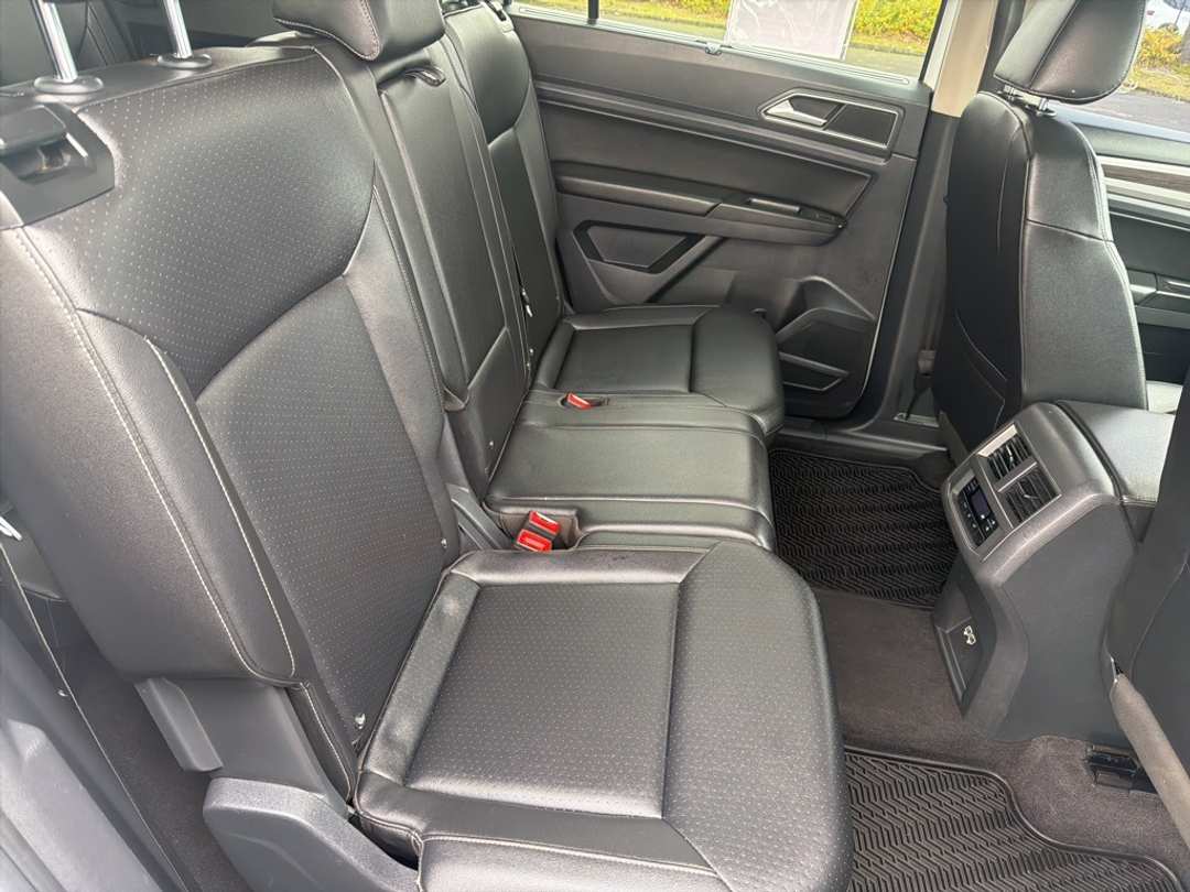 2018 Volkswagen Atlas SEL - Image 23