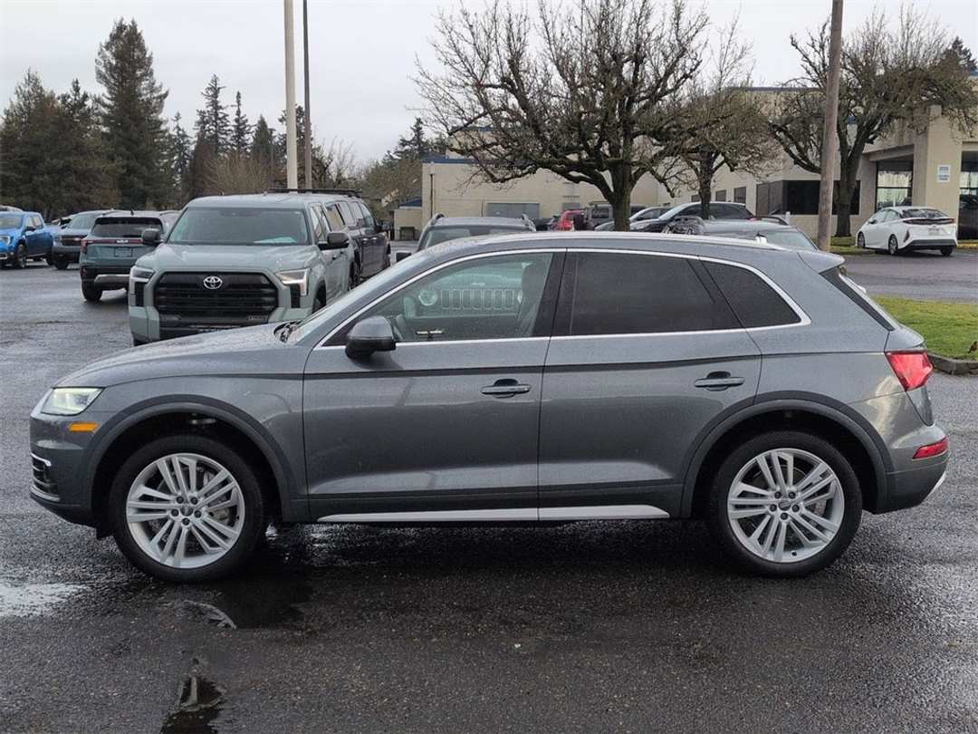 2020 Audi Q5 45 Premium Plus - Image 2