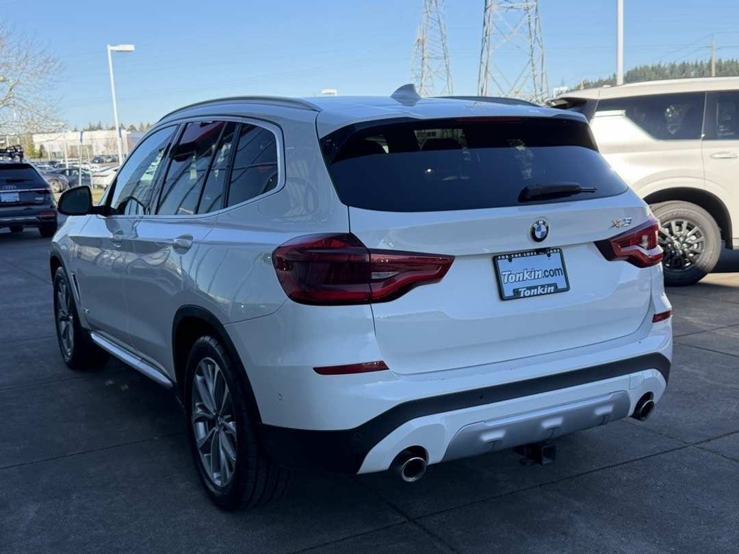 2018 BMW X3 xDrive30i - Image 5
