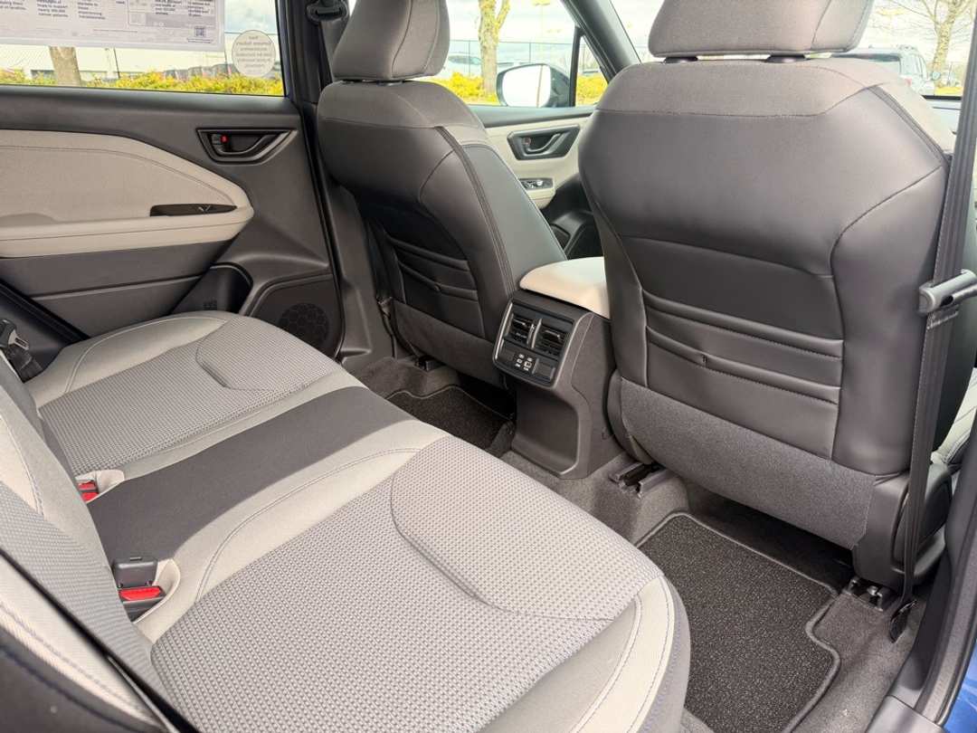 2026 Subaru Forester Premium - Image 24