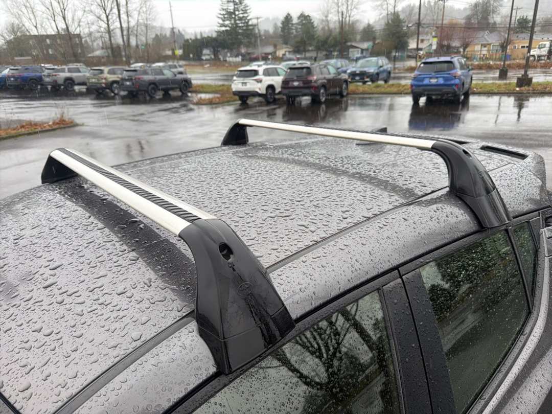 2019 Toyota C-Hr XLE - Image 11