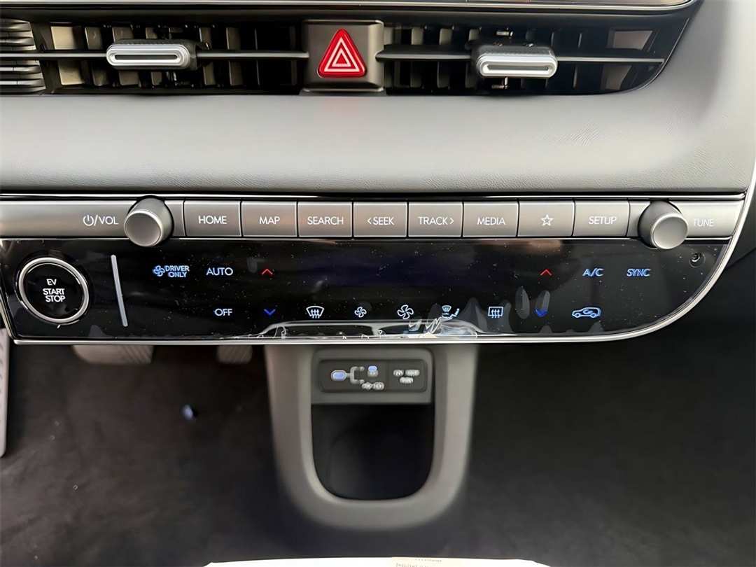 2026 Hyundai Ioniq 5 Limited - Image 22