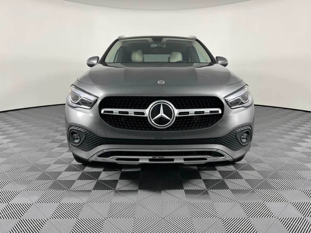 2023 Mercedes-Benz GLA GLA 250 - Image 3