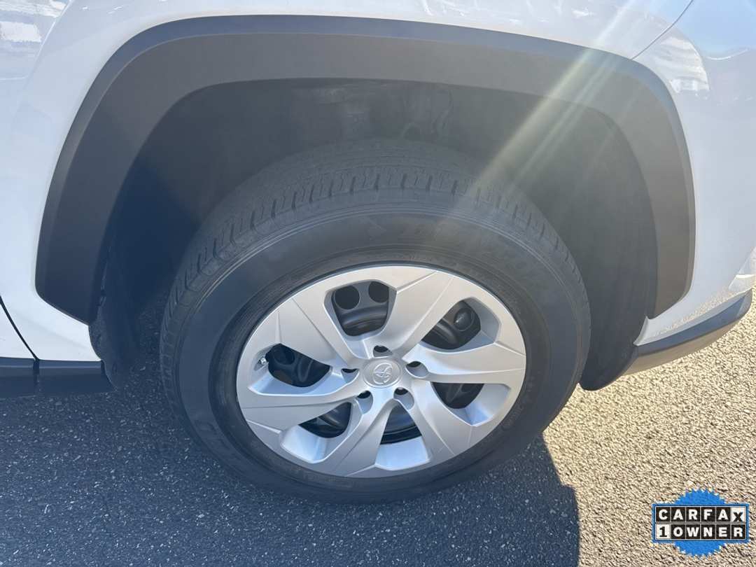 2024 Toyota Rav4 LE - Image 11