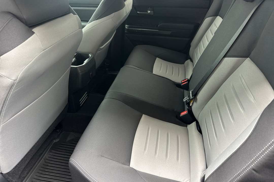 2025 Toyota Tacoma TRD OffRoad - Image 12