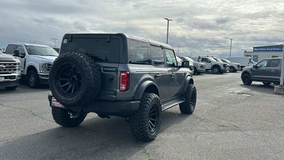 2026 Ford Bronco Big Bend - Image 3