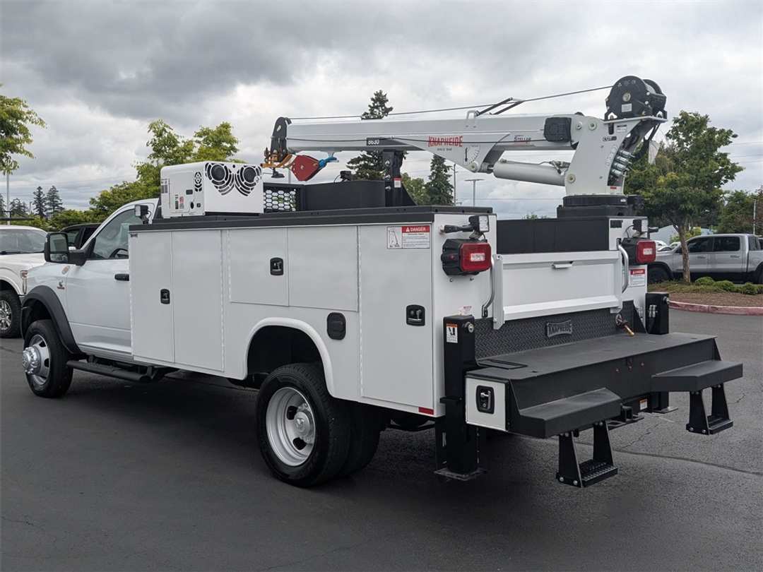 2024 Ram 5500Hd Tradesman - Image 3
