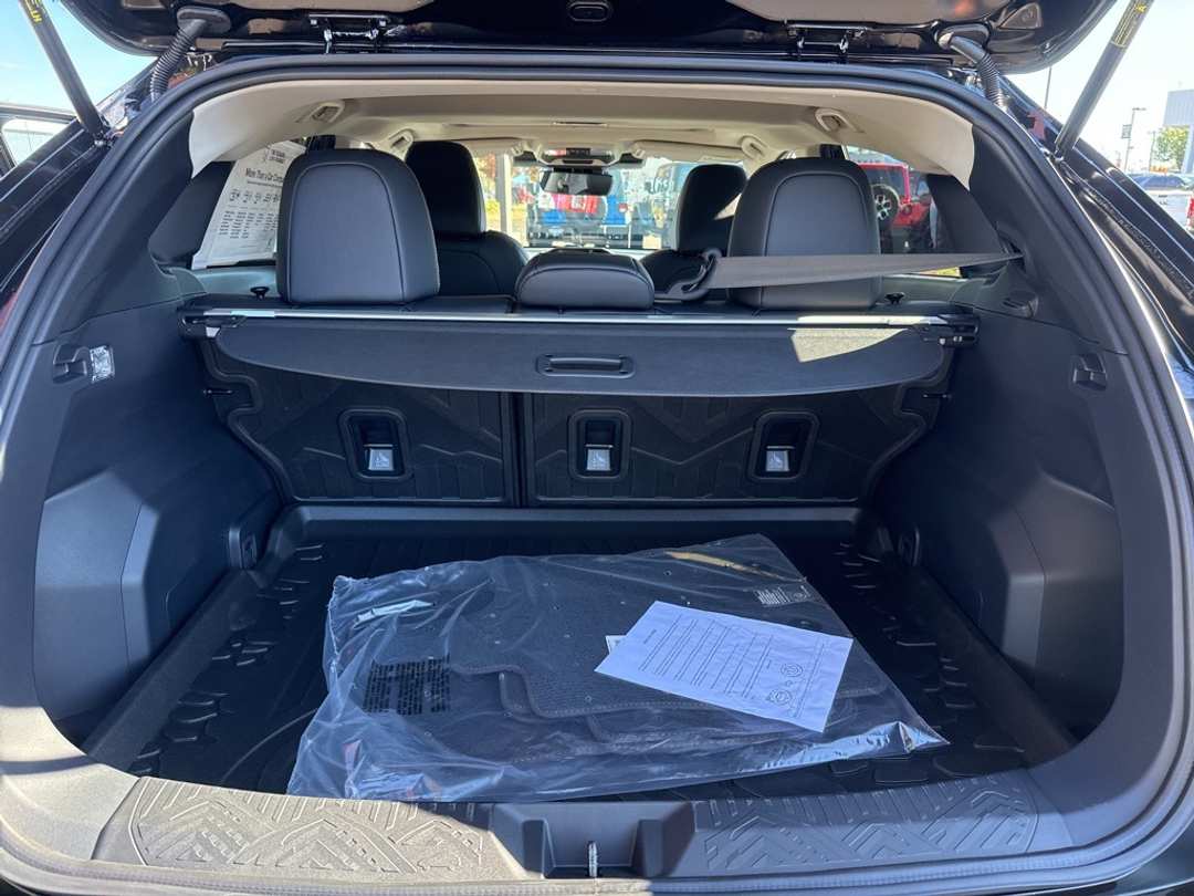 2025 Subaru Crosstrek Limited - Image 21