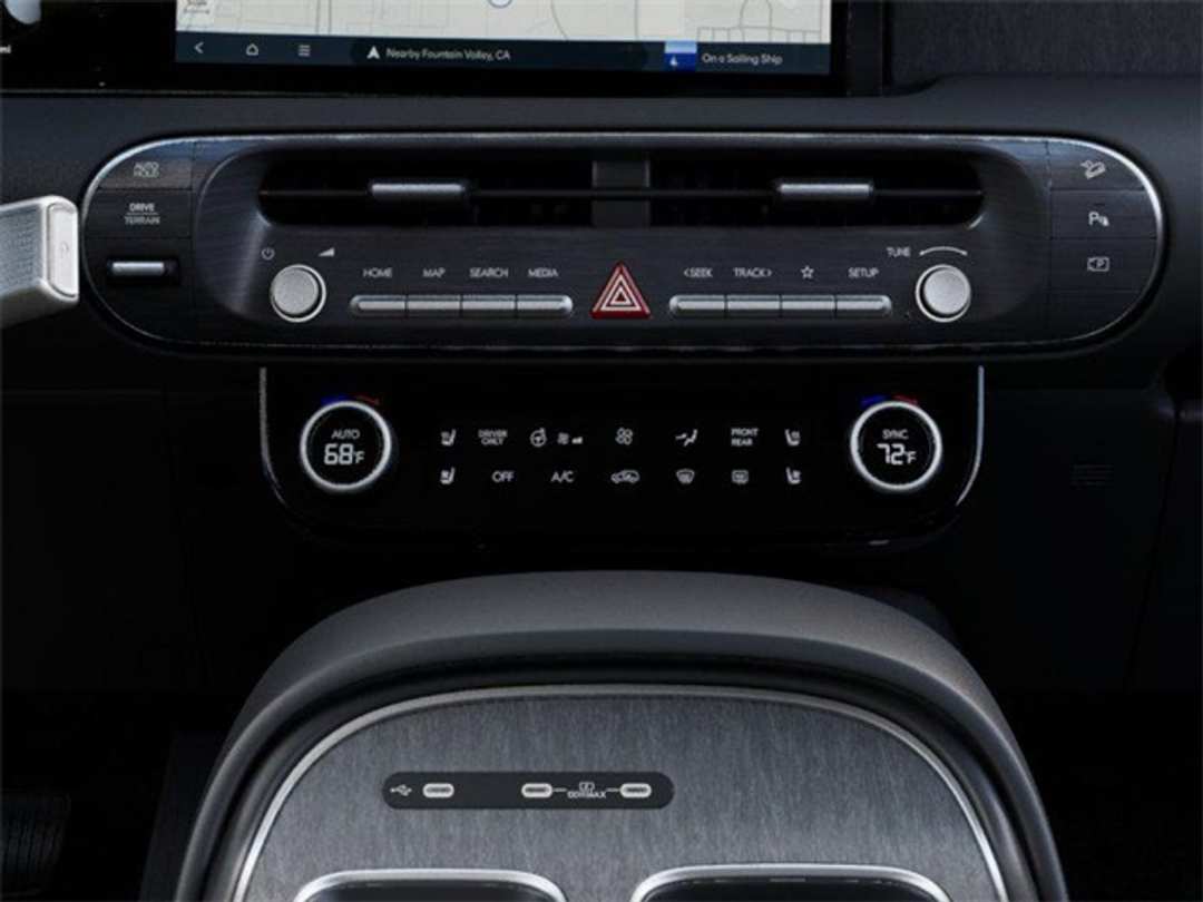 2026 Hyundai Palisade SEL Premium - Image 16