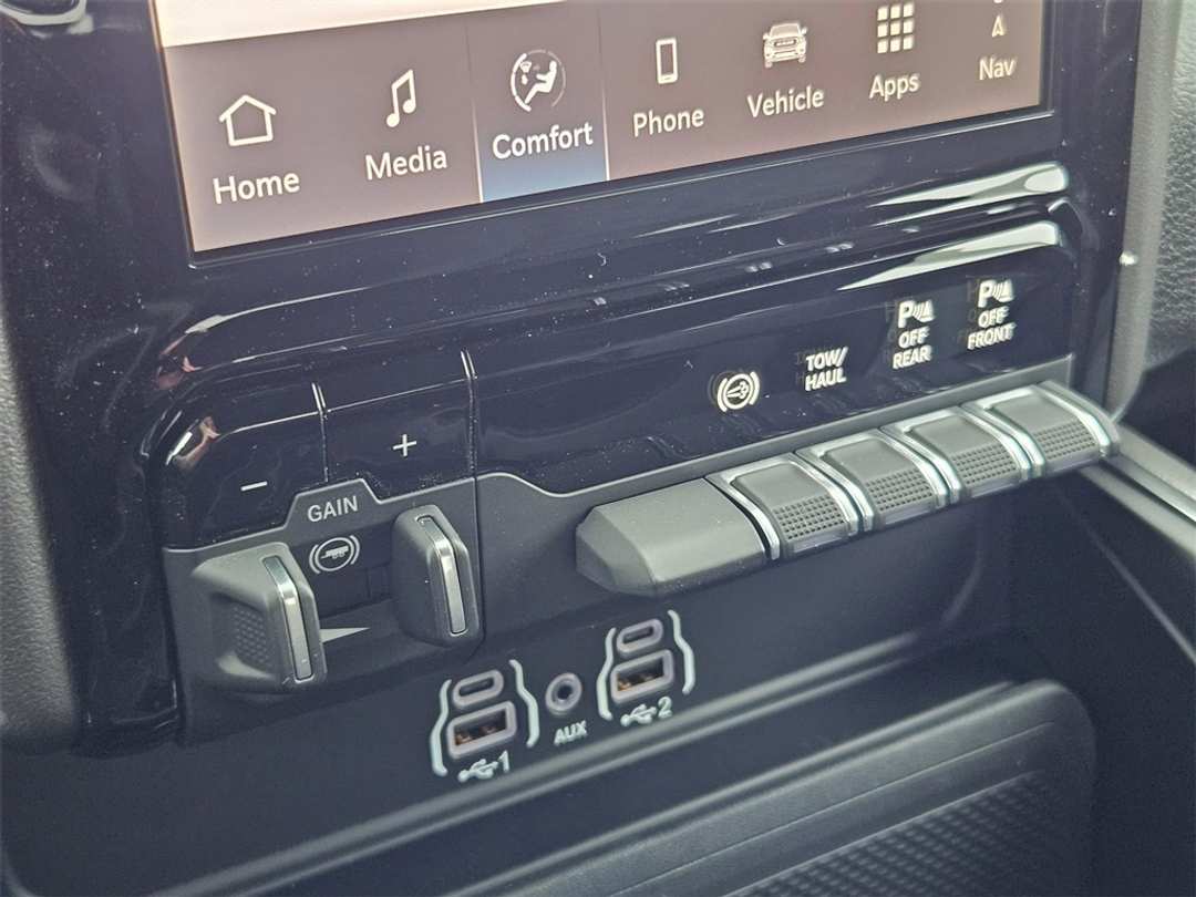 2026 Ram 2500 Big Horn - Image 24