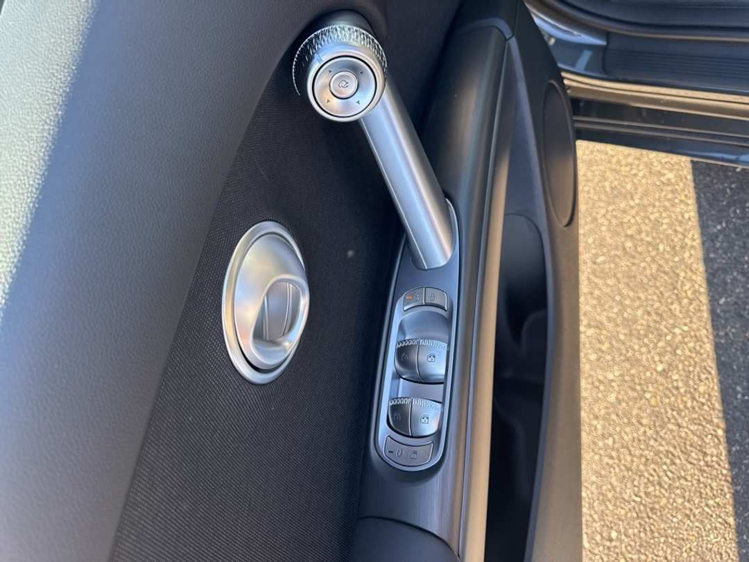 2026 Genesis Gv60 19" - Image 15