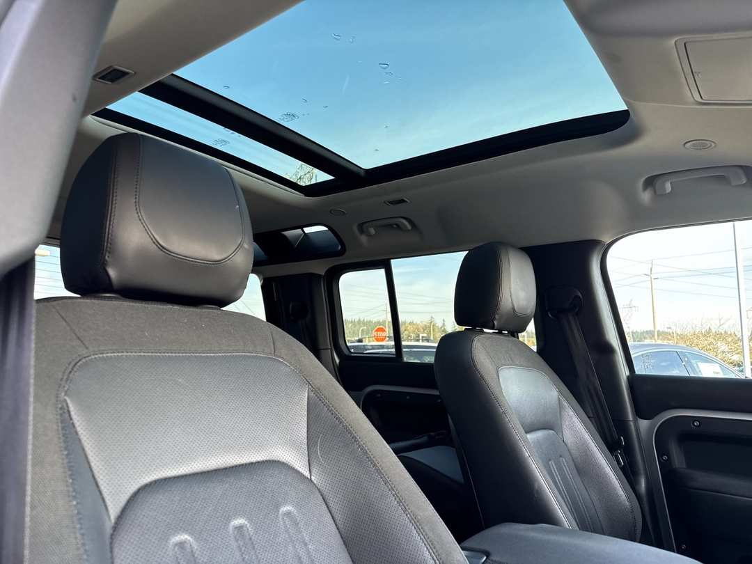 2020 Land Rover Defender 110 First Edition - Image 16