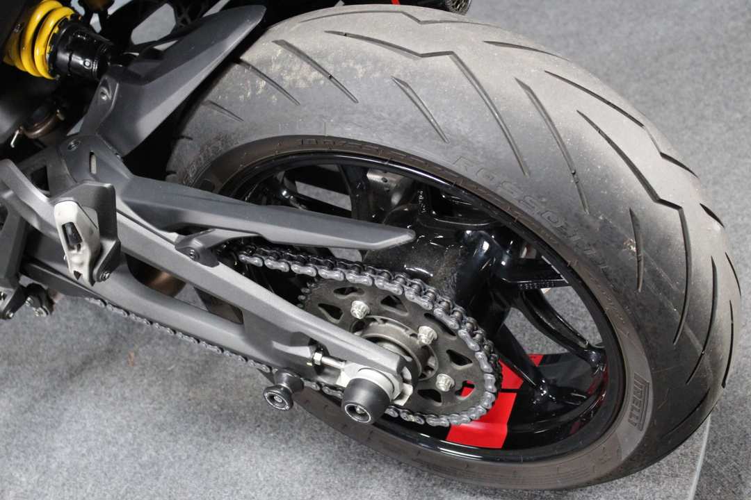 2021 Ducati Monster + - Image 21