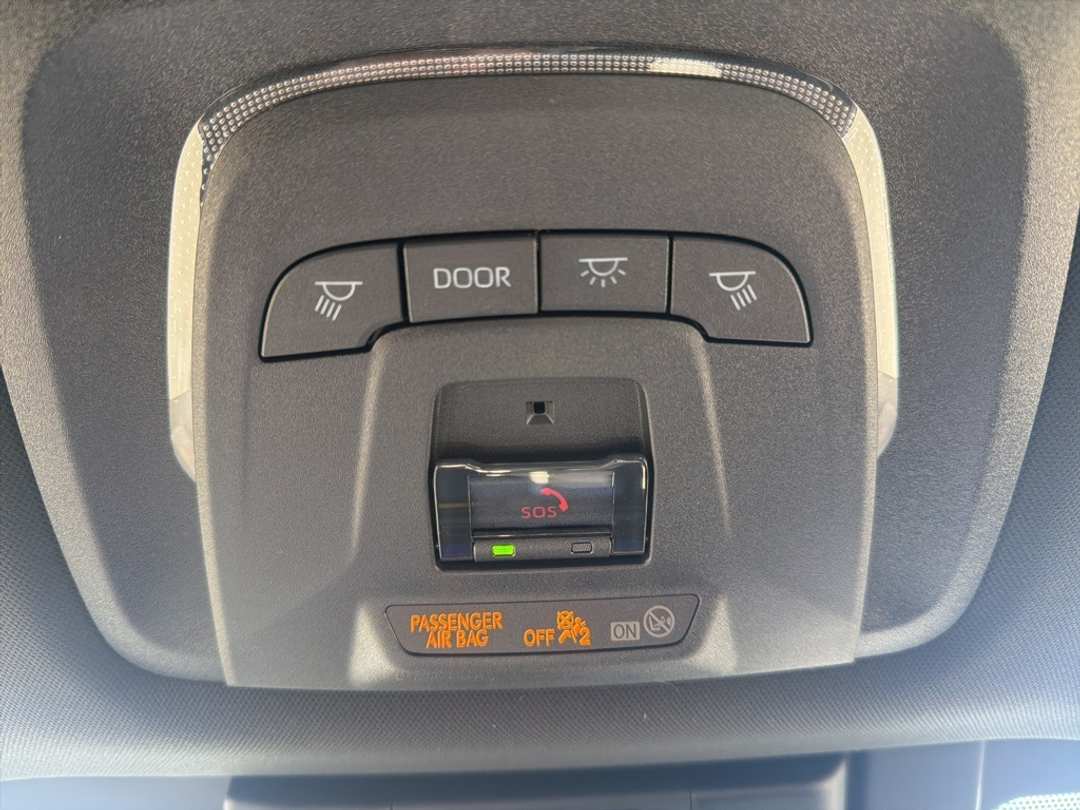 2026 Subaru Solterra Premium - Image 40