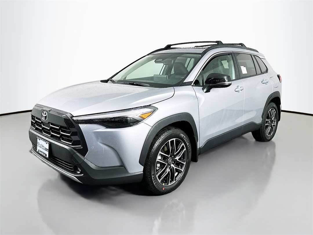 2026 Toyota Corolla Cross XLE - Image 3