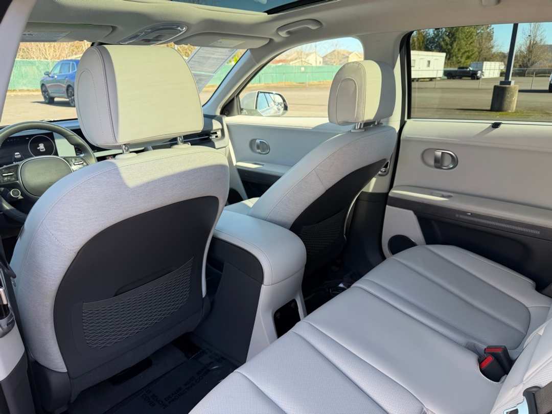 2024 Hyundai Ioniq 5 Limited - Image 33