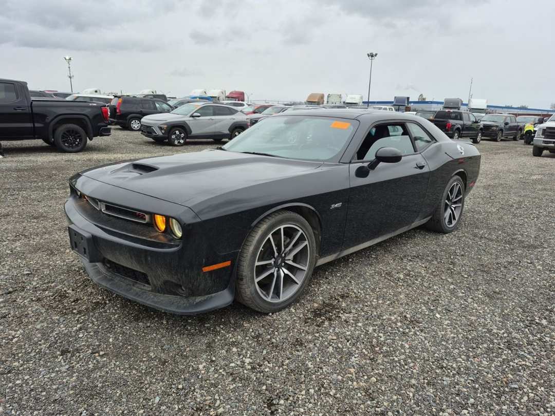 2023 Dodge Challenger R/T - Image 2