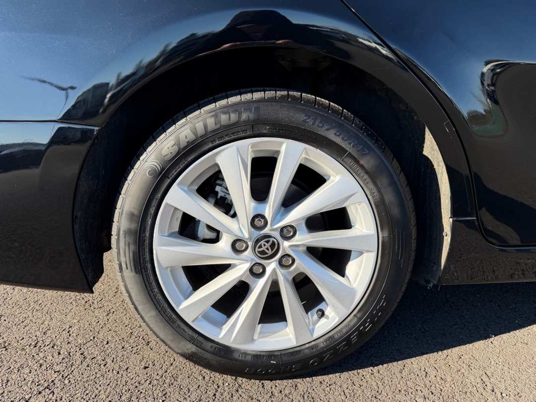 2024 Toyota Camry LE - Image 11