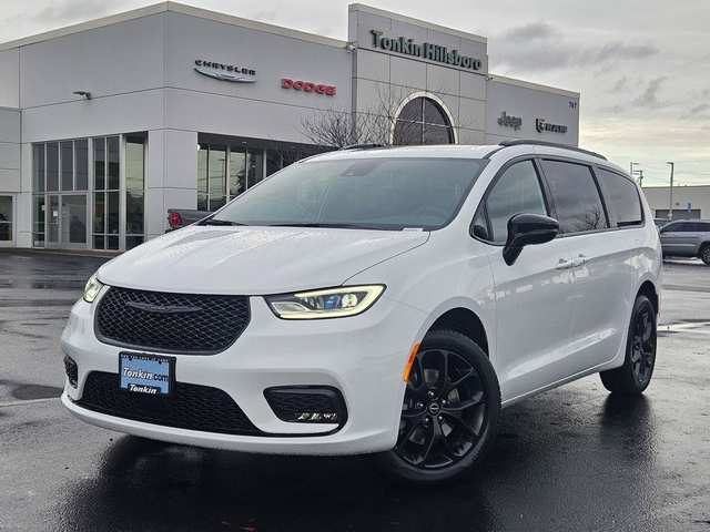 2026 Chrysler Pacifica Limited