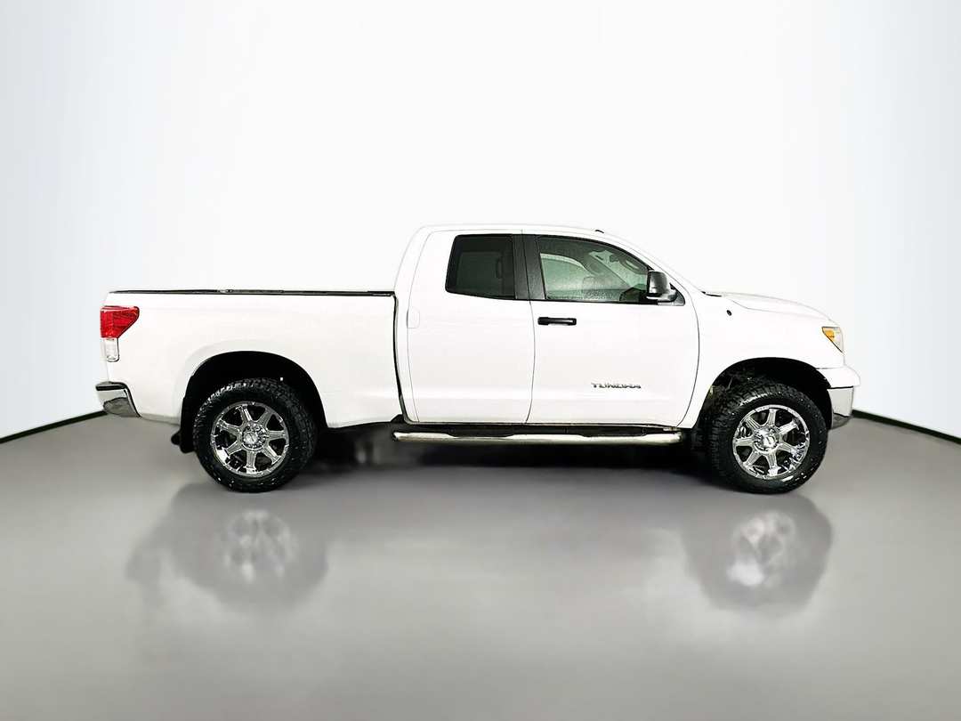 2012 Toyota Tundra Grade - Image 9