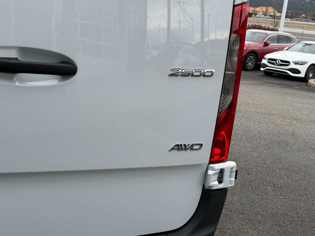 2026 Mercedes-Benz Sprinter 2500 Cargo 144 WB - Image 7