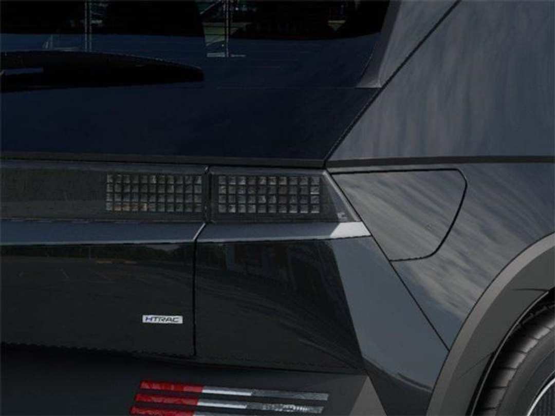 2026 Hyundai Ioniq 5 SE - Image 10