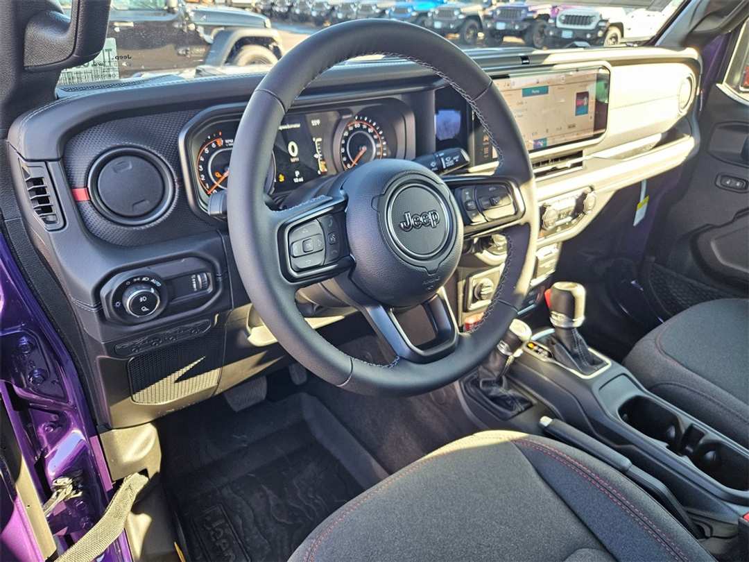 2026 Jeep Gladiator Rubicon - Image 13