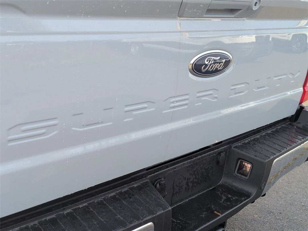 2026 Ford F-350Sd XLT - Image 26