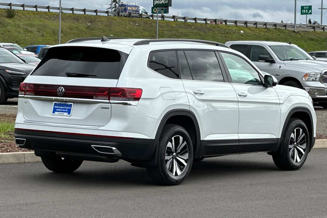 2026 Volkswagen Atlas 2.0T SE - Image 3
