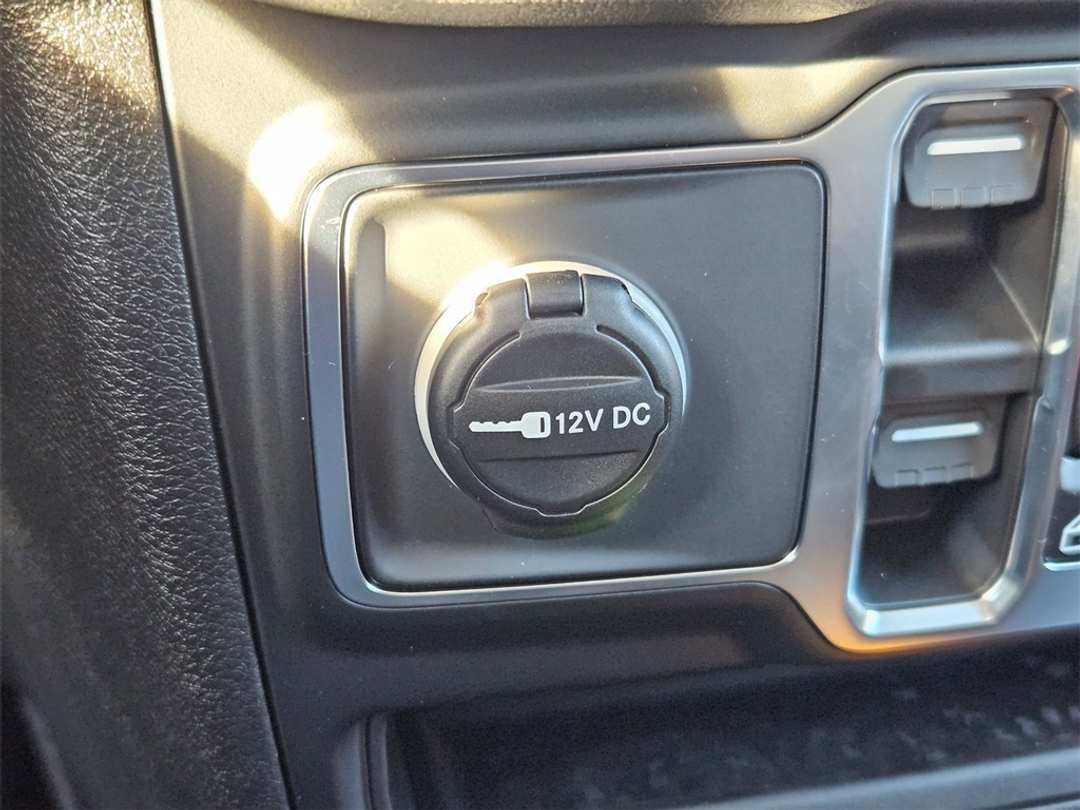 2026 Jeep Gladiator Sport - Image 25