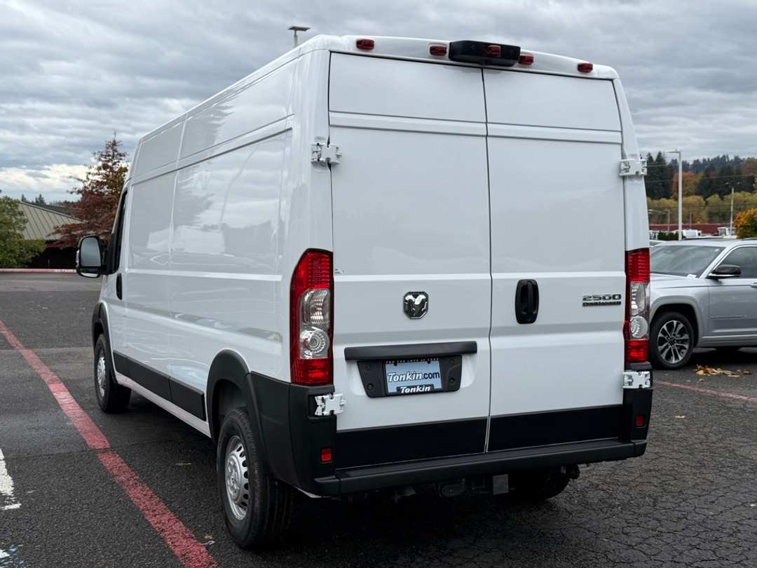 2026 Ram Promaster 2500 High Roof - Image 6