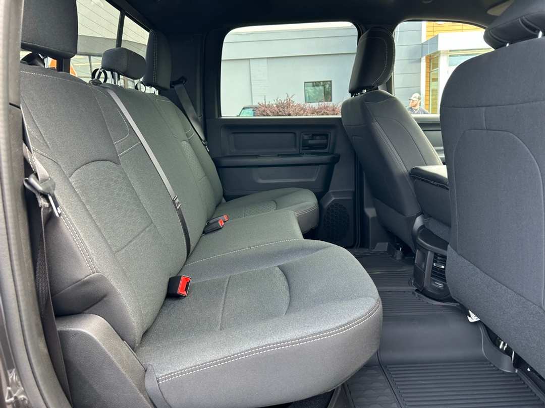 2026 Ram 3500 Tradesman - Image 29