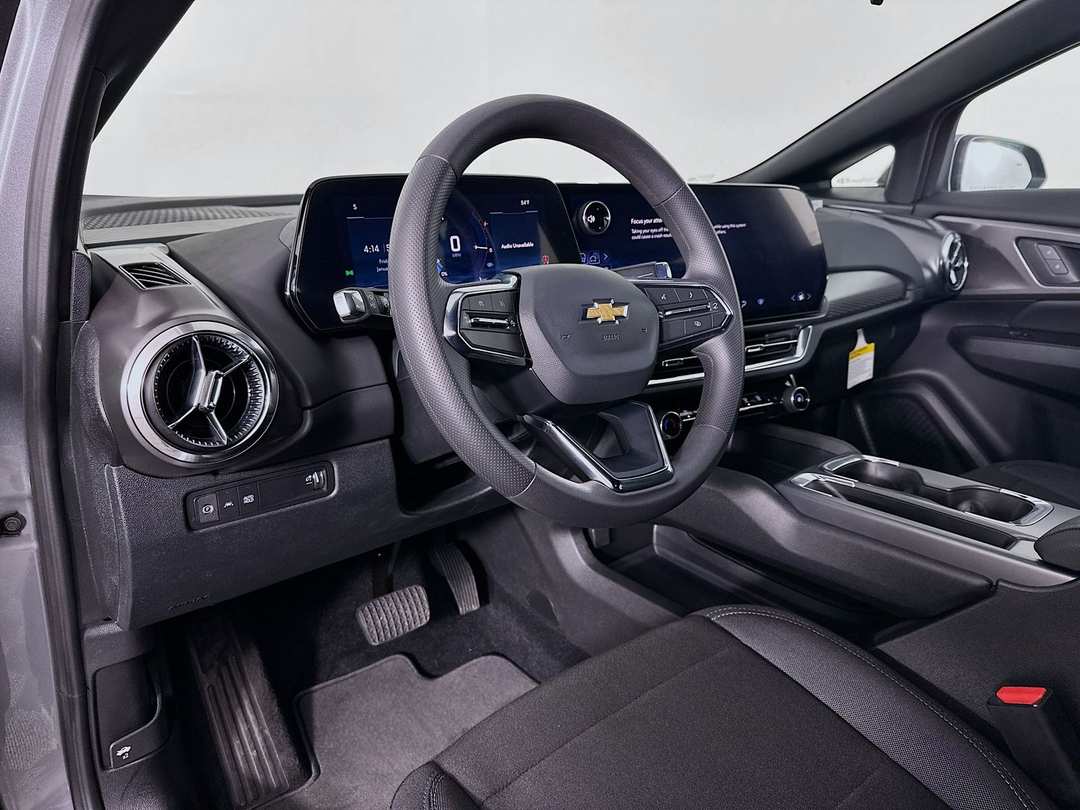 2026 Chevrolet Equinox Ev LT - Image 9