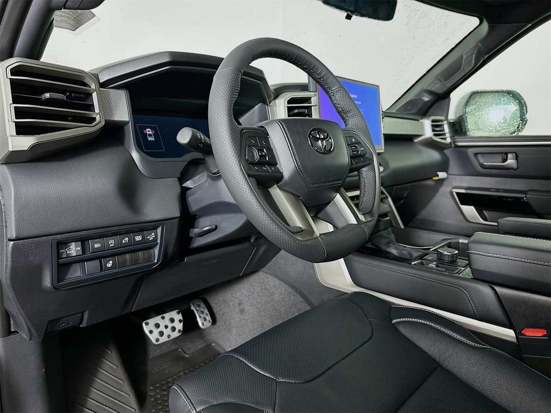 2026 Toyota Tundra Limited - Image 9