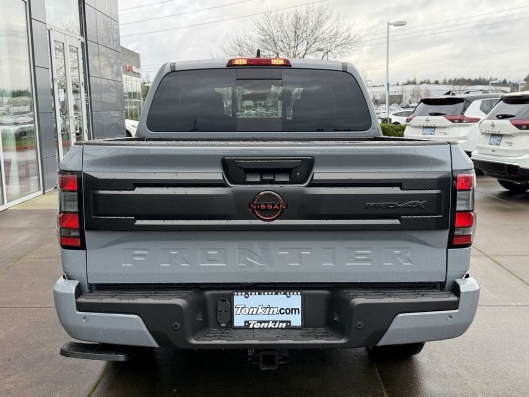 2026 Nissan Frontier PRO4X - Image 6