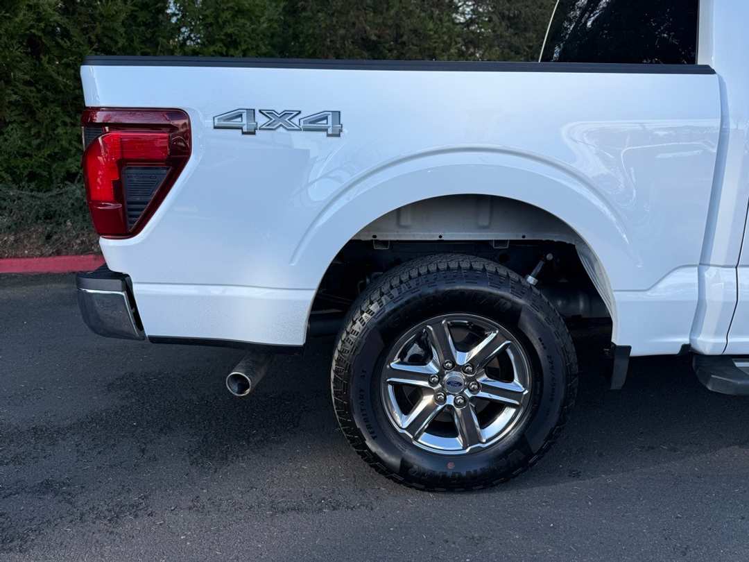 2025 Ford F-150 XLT - Image 15