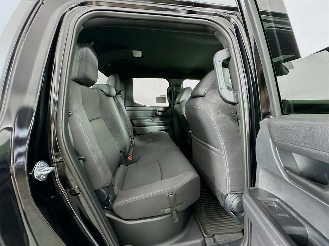 2025 Toyota Tacoma SR5 - Image 25