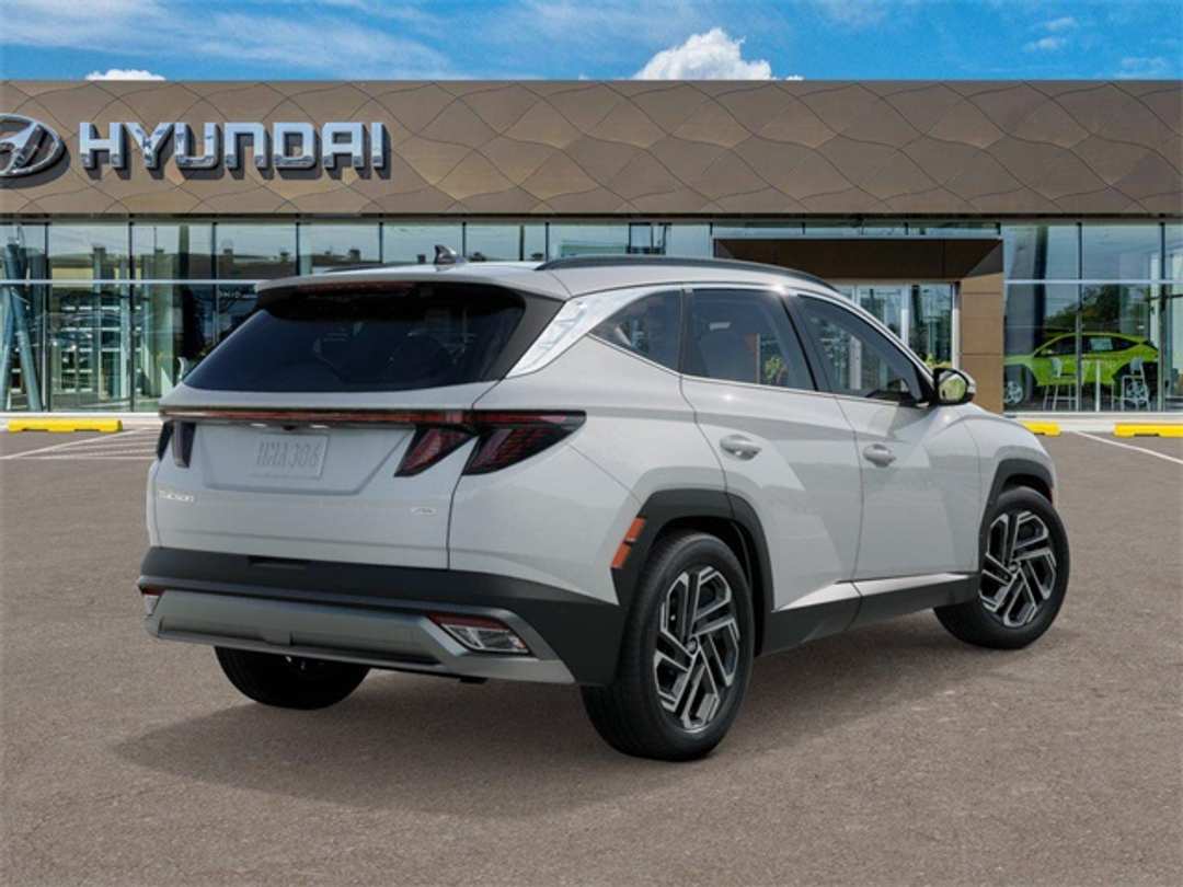 2026 Hyundai Tucson Limited - Image 4