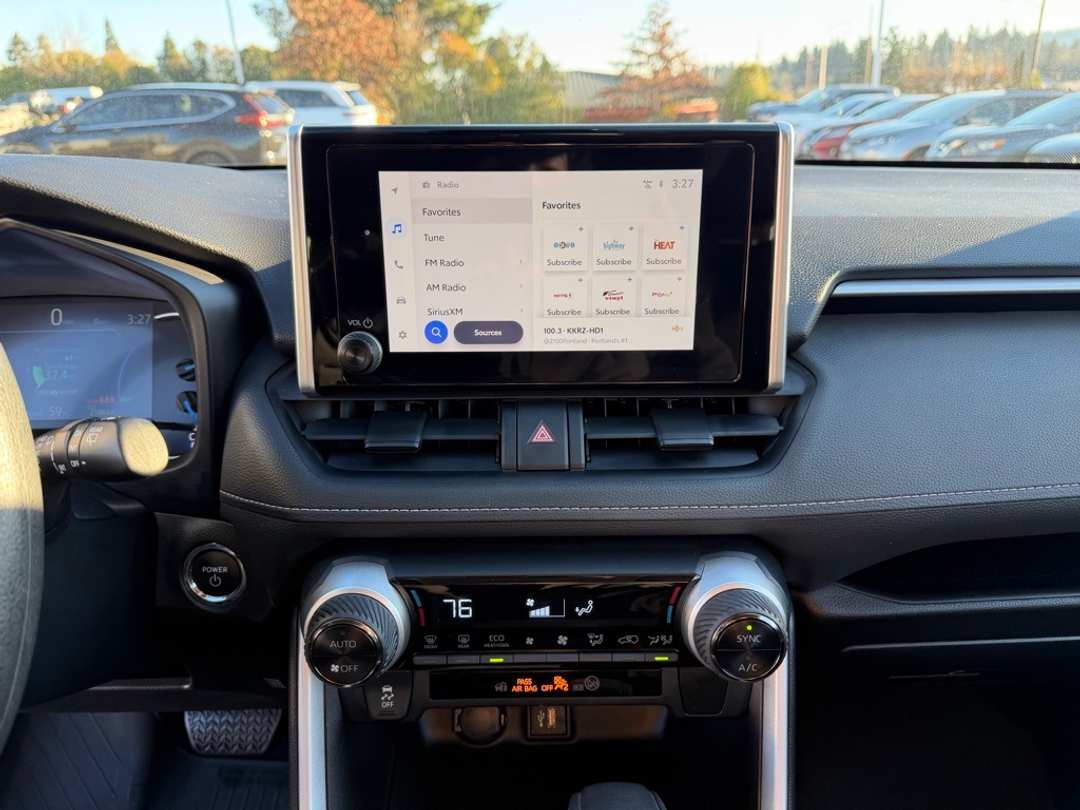 2023 Toyota Rav4 Woodland Edition - Image 21