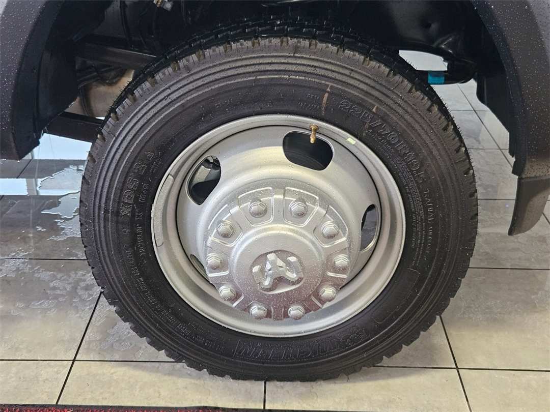 2026 Ram 5500Hd Tradesman - Image 38