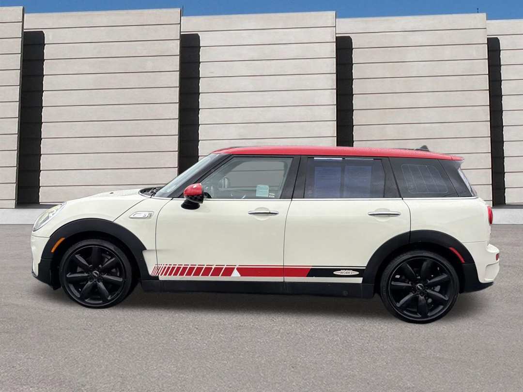 2017 MINI Clubman Cooper S - Image 2