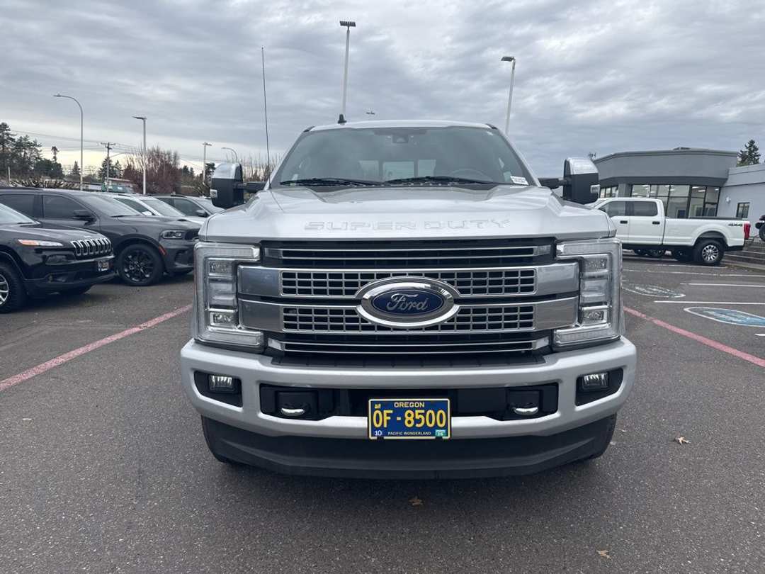 2019 Ford F-250Sd Platinum - Image 2