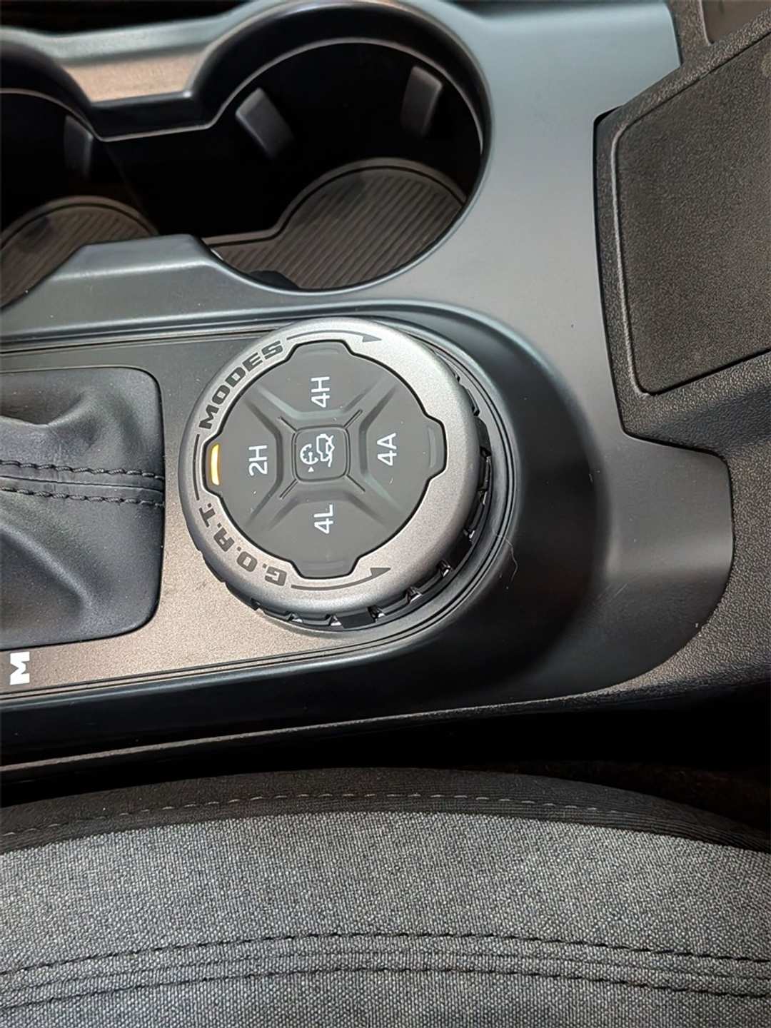 2025 Ford Bronco Base - Image 12