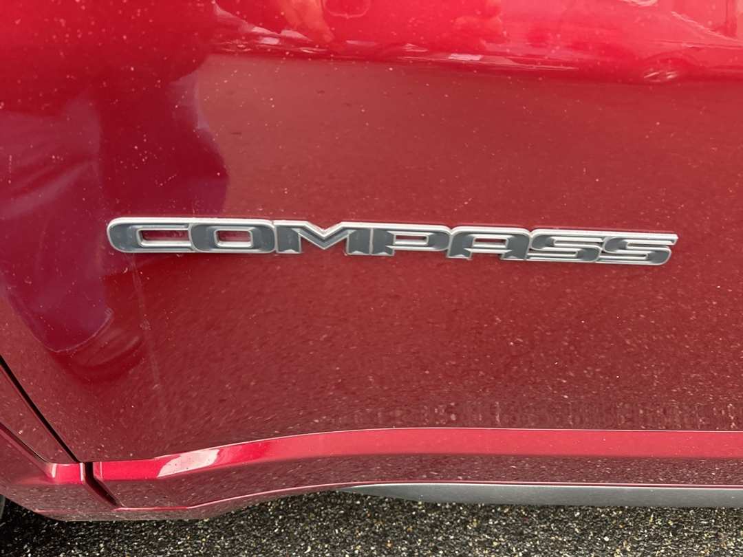 2022 Jeep Compass High Altitude - Image 13