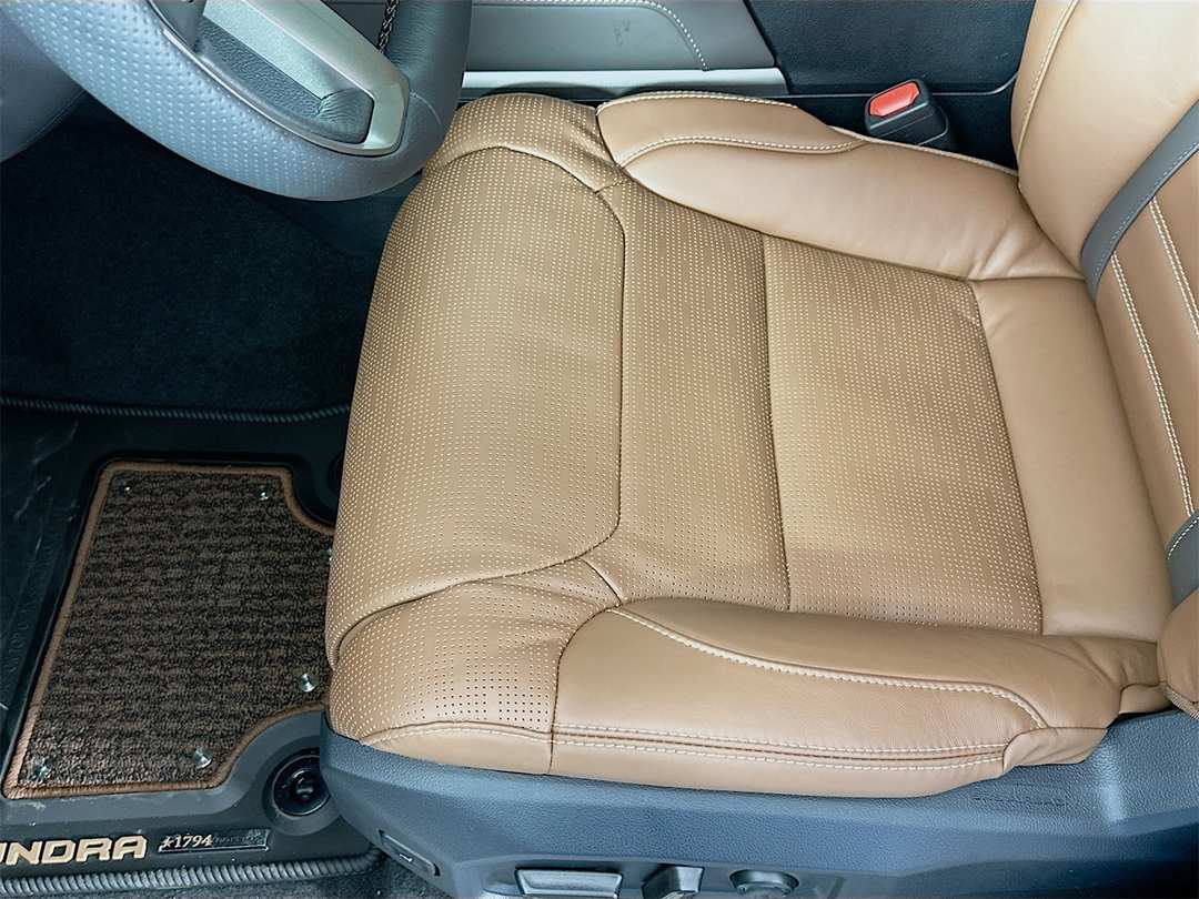 2026 Toyota Tundra 1794 Edition - Image 19