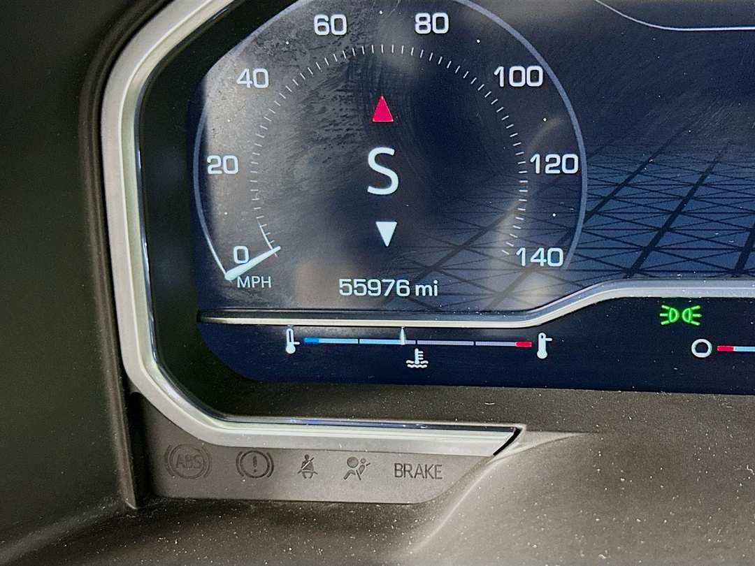 2022 GMC Sierra 1500 Denali - Image 13